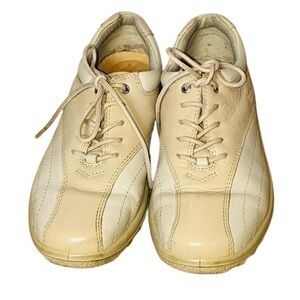 Hotter Tone II Walking Sneaker Shoe in Cream & light Tan